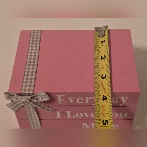 Valentine's Day Book Stack - Picture 4 of 4